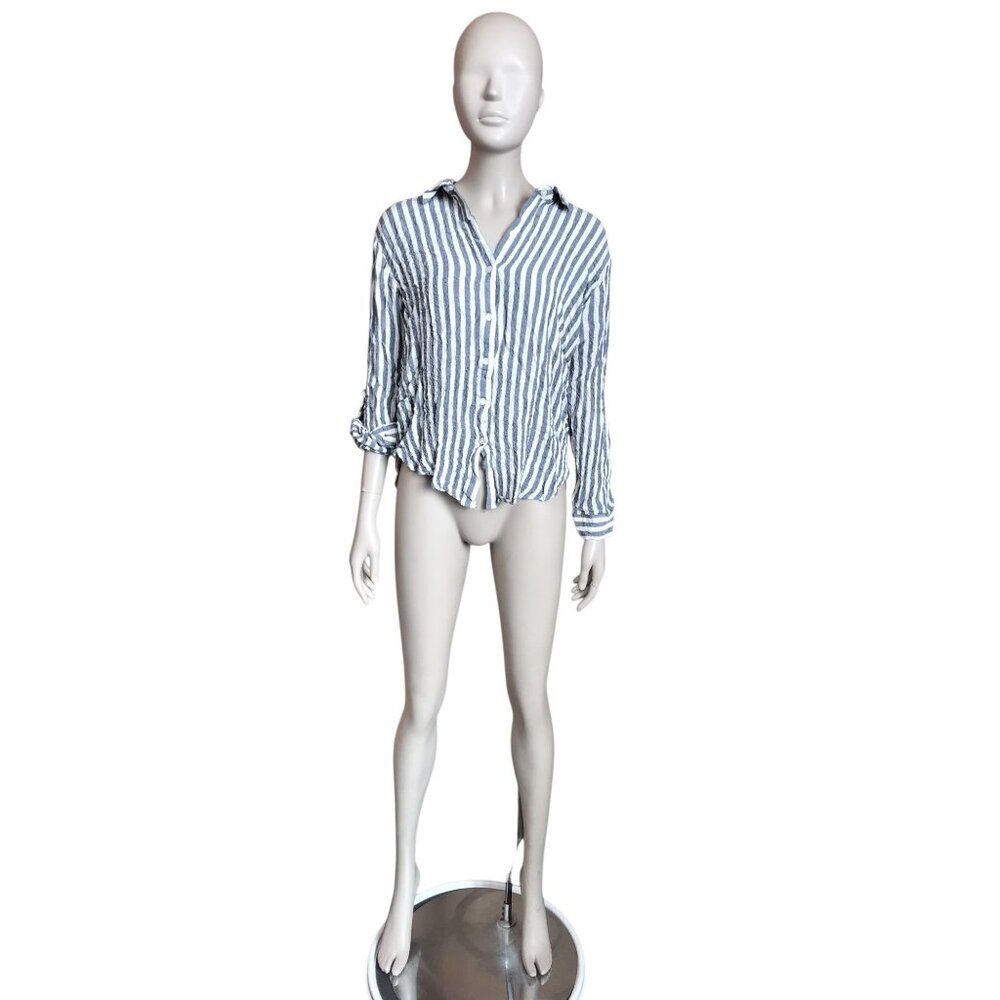 Jane & Delancey Blue and White Button Up Top